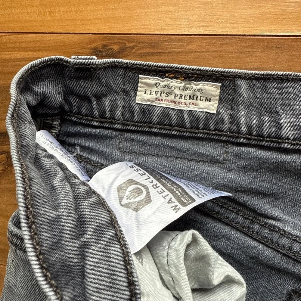 Levi’s 501 Skinny Washed Grey High Rise Denim Jeans - Picture 5 of 15